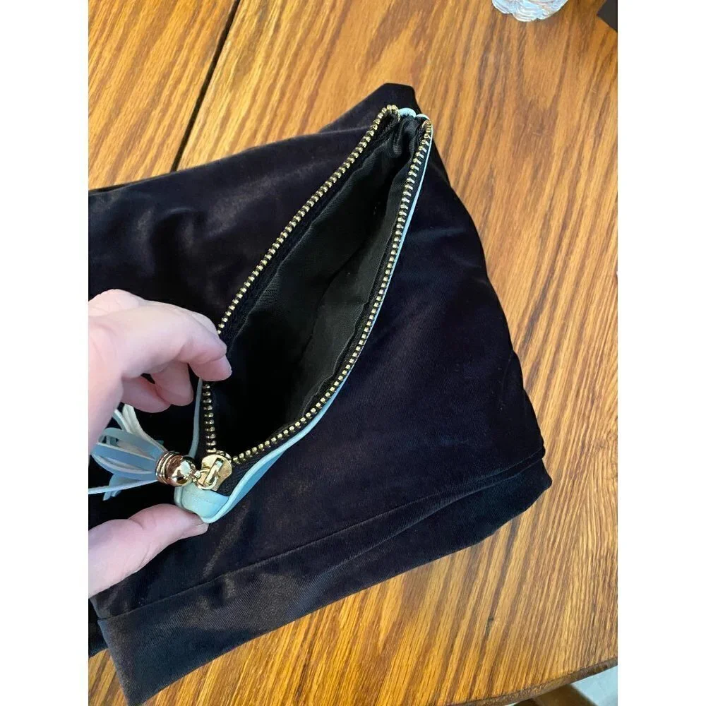 Light Blue Glasses holder